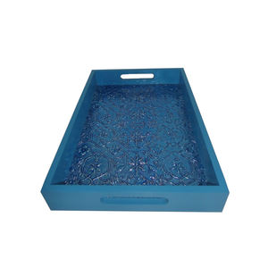 Elegante bandeja de madera hecha a mano para servir frutas, plato de madera impreso con asas, utensilios de cocina, bandeja de aperitivos de lujo barata, regalos al por mayor - Product Image 3