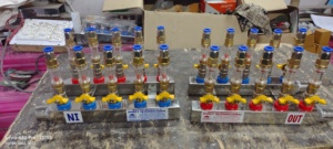 Collecteur d'eau Dubey International 6 entrées 6 sorties avec débitmètre, antirouille, garantie 1 an, 5 kg, facile à utiliser - Product Image 3