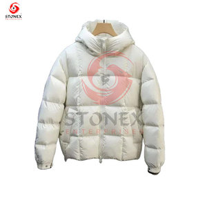 Toile rembourrée épaisse Streetwear fermeture éclair solide bouton col montant surdimensionné doudoune conception personnalisée épaule tombante avant - Product Image 2