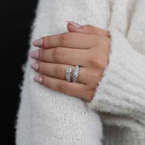 Bague de mariage romantique en or blanc avec diamant de laboratoire en forme de poire, 1 carat, pierre précieuse certifiée IGI, sertie en forme de croix - Product Image 6