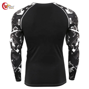Mangas largas Nuevo diseño Hombres Rash Guard Spandex/Poliéster Transpirable Logotipo personalizado Servicio OEM Ropa de fitness - Product Image 3