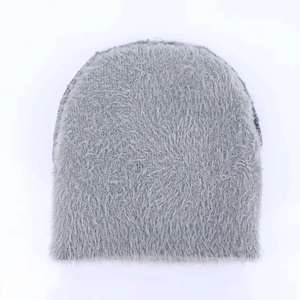 Nouveau design Bonnet d'hiver en mohair tricoté Fabricant pour hommes Bonnet en strass avec logo personnalisé - Product Image 3