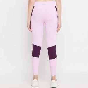 Leggings tricotés pour femmes à taille mi-haute avec logo personnalisé, respirants, pour le fitness, la gym et le yoga, avec service OEM - Product Image 6