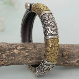 Saumya สร้อยข้อมือออกซิไดซ์เกรดสูงส่งตรงจากผู้จำหน่ายอินเดียเครื่องประดับทำด้วยมืออันหรูหราเครื่องประดับชาติพันธุ์เครื่องประดับที่ทันสมัย - Product Image 1