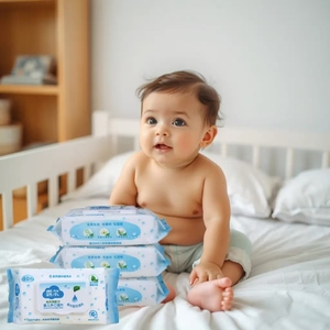 Uniquality Lingettes Humides Bébé 80 Lingettes Eau Pure Non Parfumées Pour Nettoyage Quotidien des Bébés - Product Image 4