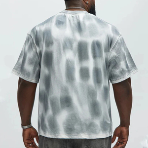 Camiseta de algodón básica de moda para hombre de 300 gramos, cuello redondo, manga corta, corte holgado, estilo casual urbano. - Product Image 2