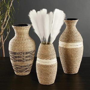 Vases décoratifs en jonc de mer tissés à la main pour la maison fabriqués au Vietnam matériau écologique pour la décoration de vaisselle en gros - Product Image 6