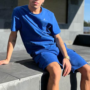 Conjunto de pantalones cortos y camisetas informales para hombre de verano 2025, suministro directo de fábrica, logotipo personalizado impreso, gran oferta, última moda - Product Image 2