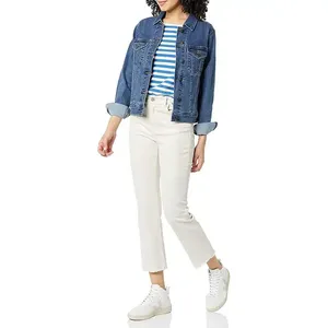 Veste en jean bleue élégante pour femme, parfaite pour un usage quotidien, vêtement extérieur tendance en jean pour filles, femmes et look décontracté - Product Image 4