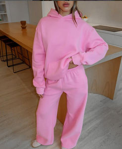 Ensemble de survêtement décontracté pour femme en 2 pièces pour l'hiver, sweat-shirt oversize, pantalon de survêtement à jambes larges, sweat-shirt à col rond, tenues imprimées ou unies - Product Image 4