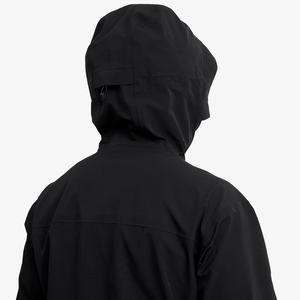 Veste de ski pour homme avec coupe personnalisée, matériau imperméable, fabricant OEM, impression de logo et options de marque de distributeur - Product Image 3