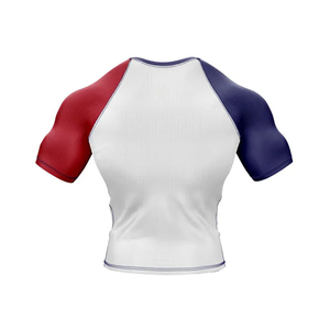 T-shirt de compression MMA respirant à séchage rapide antibactérien avec motif de grappling du drapeau américain en sublimation intégrale en polyester - Product Image 4