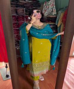 Vêtements islamiques Eid Holiday Ornate EU Turquie Muslim Wear Dress - Product Image 1