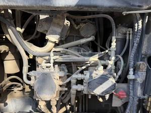 Pavimentadora de Asfalto sobre Ruedas SANY SAP45C con Motor Cummins, Capacidad de Producción de 80t/h, Sistema Totalmente Hidráulico - Product Image 5