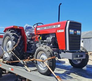 Tractor Massey Ferguson MF 390 4WD Diésel para Granja - Product Image 2