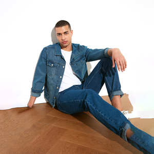 Veste en jean décontractée pour hommes en gros avec logos personnalisés imprimés, techniques de lavage à l'ancienne tendance pour l'hiver - Product Image 6