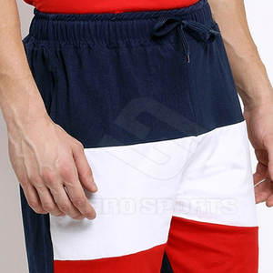 Nuevo diseño logotipo personalizado secado rápido absorción de humedad entrenamiento Color sólido en blanco Casual algodón poliéster hombres pantalones cortos - Product Image 6