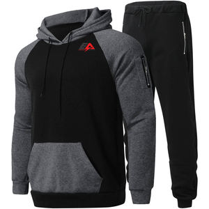 Ensembles de vêtements d'extérieur tricotés en gros Nouveau design de survêtement en polyester/coton Ensemble de survêtements de sport avec logo personnalisé - Product Image 1