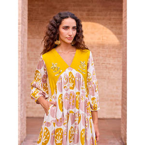 Vestido Maxi Elegante con Mangas Abullonadas y Estampado Floral, Estilo Bohemio, Largo hasta el Suelo, en Modal - Product Image 3
