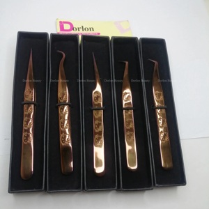 เฮลโลคิตตี้ดีไซน์ที่หนีบขนตาคุณภาพอย่างยั่งยืนแหนบปลายแหลมดีไซน์ที่ช่วยให้ขนตา - Product Image 1