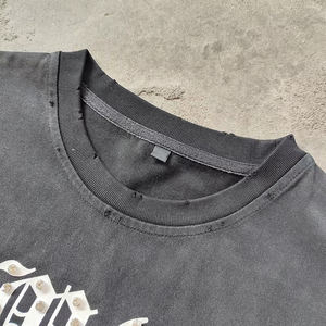 T-shirt graphique surdimensionné personnalisé pour homme, noir, vintage, lavé, style rock, avec impression de guitare et d'ampli, en coton, style streetwear - Product Image 3