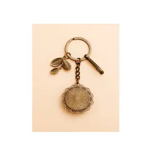 Brass Keychain Used for Bike/Car Key ring Home from pure Keychain in ship wheel design theam with sale