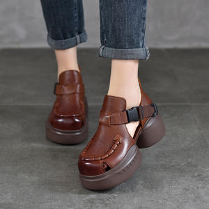 รองเท้าบูทหุ้มข้อผู้หญิง ส้นหนา แบบเชลซี มีซิปด้านข้าง สำหรับใส่ลำลอง ใส่ทำงาน และใส่ในฤดูหนาว - Product Image 3