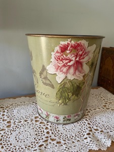 Metal <b>waste</b> bin With Beautiful Digital Printing with Brass Feet. - Product Image 3