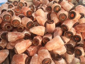 Wholesale Promotes peaceful sleep Pure Himalayan <b>Salt</b> Night Lights <b>Salt</b> <b>Rock</b> <b>Lamps</b> Crystals Natural pink Himalayan <b>Salt</b> <b>Lamp</b> - Product Image 6