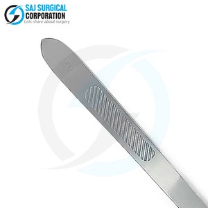 Antirouille en acier de conception argentée inoxydable de poignée de scalpel d'OEM pour les lames jetables réutilisables dans des procédures dentaires médicales - Product Image 6