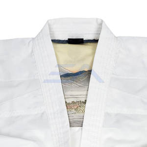 ชุดยูนิฟอร์มคาราเต้ฝึกซ้อมมืออาชีพ ปักโลโก้ด้านหน้า คุณภาพสูง ผ้าฝ้าย 100% ระบายอากาศได้ดี ทนทาน ปรับแต่งได้ - Product Image 6