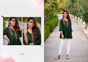 ราคาขายส่งเรยอนพร้อมเย็บปักถักร้อยและเวสเทิร์นท็อปในอินเดีย - Product Image 2