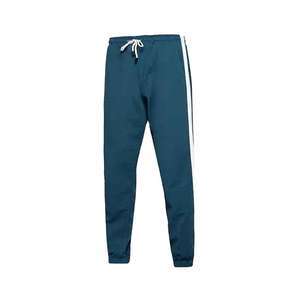 Diseño clásico de chándal para hombre con chaqueta y pantalones de ajuste regular, estilo deportivo atemporal. - Product Image 5