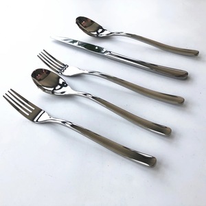 Tốt nhất bán dao kéo Flatware Set Wedding party cutlery Set Bạc đồ dùng Set <span class=keywords><strong>Place</strong></span> <span class=keywords><strong>Setting</strong></span> bằng gỗ dao kéo ở mức giá tốt nhất - Product Image 5