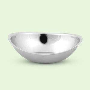 New Decorative Oval Shape Fruit <b>Bowl</b> Restaurant and Hotels Serving Metal <b>Bowl</b> <b>Silver</b> Polished Handmade Salad <b>Bowls</b> - Product Image 4