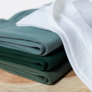 Camiseta Personalizada 100% Algodón para Hombre, Estilo Urbano, Cuello Redondo, Manga Corta, Ecológica, Disponible en Blanco y Negro - Product Image 6