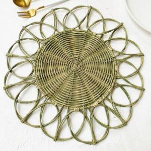 Customized Color Rattan Flower <b>Dining</b> <b>Table</b> <b>Placemat</b> Dinner Decorative Dish Pad Mat Kitchen <b>Placemats</b> - Product Image 2