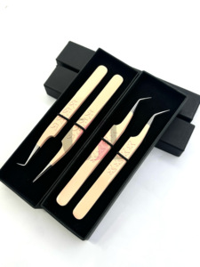 Vente en gros 45 Degrés Latte Poudre Revêtement 90 Degrés Papillon Imprimer Isolation Argent Pointe Extension De Cils Pince À Épiler Outils De Beauté - Product Image 4
