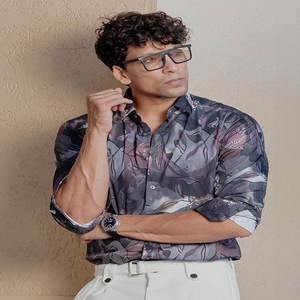 Chemises habillées d'affaires à manches longues ajustées résistantes aux plis personnalisables de haute qualité pour hommes - Product Image 3