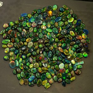 Venta al por mayor de cabujones de ópalo negro natural etíope Welo, piedras preciosas sueltas de ópalo de fuego para joyería, anillo, fabricación de colgantes a granel Regular - Product Image 3