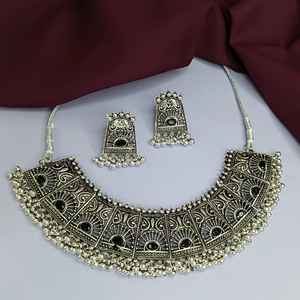 ชุดเครื่องประดับอินเดียสำหรับผู้หญิง Boho ลูกปัดแบบห้อยต่างหูคริสตัลแบบดั้งเดิมสำหรับงานแต่งงาน - Product Image 2