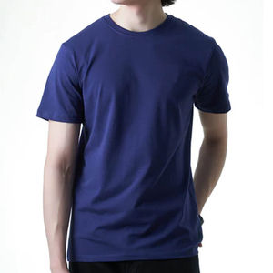 T-shirt en coton de haute qualité pour des tenues décontractées conçues avec style et confort disponible en plusieurs tailles et couleurs - Product Image 2