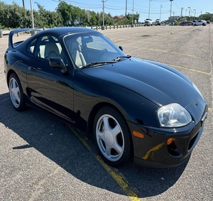 Supra 1995 con Motor de 6 Cilindros en Línea y Doble Turbo - Product Image 1