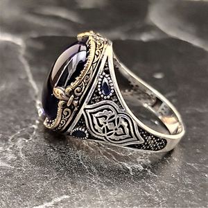 Anillo de Plata de Ley 925 de Estilo Vintage para Hombre con Gema de Zafiro Azul Oscuro, Anillo Hecho a Mano de Estilo Étnico - Product Image 4
