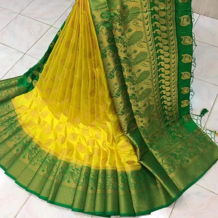 Sari di pura seta paitani morbida con ricchi paitani pallu intrecciati insieme a bellissimi modelli di design tradizionale 3d