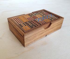 Dominó CRESCENT CRAFTS de 9 Pulgadas, Hecho a Mano, Ecológico, Pulido, Estilo Animal, Forma Rectangular de Madera, Juego de Regalo para Todas las Edades - Product Image 1