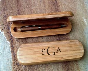 Ensemble de stylos cadeau de luxe en BAMBOU fait main de haute qualité personnaliser stylo en bois avec logo gravé avec boîte en bois UNIQUE - Product Image 3
