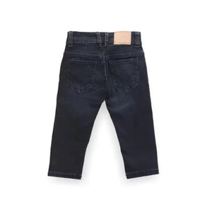 กางเกงยีนส์เด็กสั่งทำขายส่ง ระบายอากาศได้ดี เป็นมิตรกับสิ่งแวดล้อม สีไม่ซีดจาง ผ้าฝ้าย 100% สไตล์ลำลองหลวมๆ ไซส์ใหญ่ ทรงตรง - Product Image 4