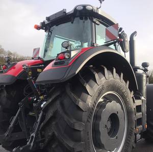 Massey Ferguson 8730 Dyna-VT Tractores 4WD 10,3 T Máquina - Product Image 4