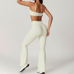 เสื้อชั้นในออกกำลังกายแบบไร้โครง สายบาง สำหรับผู้หญิง ไซส์กลาง พร้อมกางเกงโยคะทรงบาน ไม่มีตะเข็บด้านหน้า ลายเรียบ/ลายทาง เป็นมิตรกับสิ่งแวดล้อม - Product Image 6